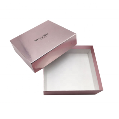 Custom Chipboard Lid and Base Set-up Box with Embossing Foil Stamping Glossy Lamination